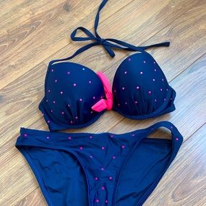 Polka dot bathing suit set